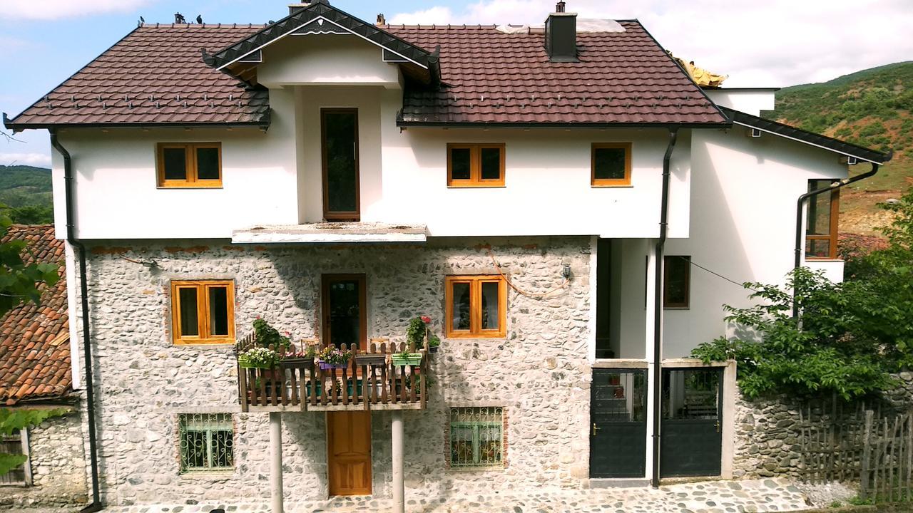 Aste Guesthouse Tropoje Exterior foto